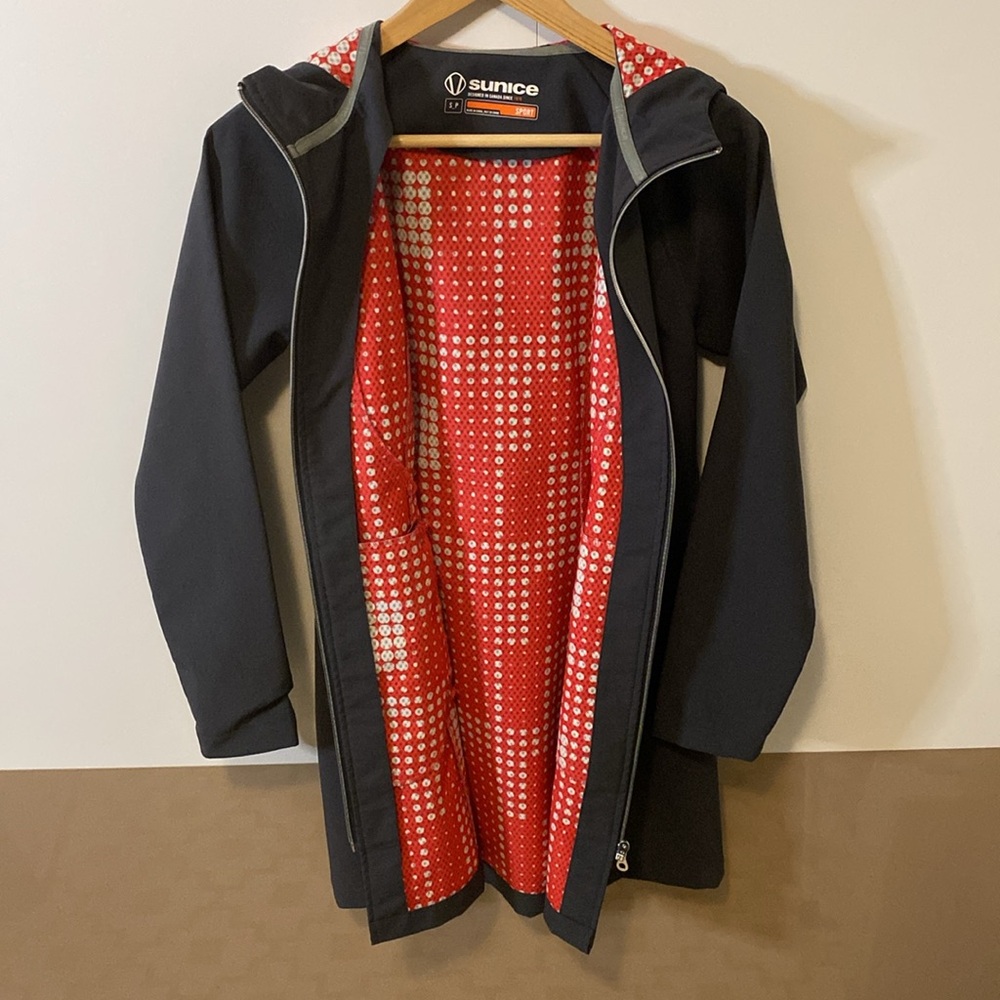 PRICE Drop Sunice Gray Jacket - Excellent Quality - Picture 3 of 9